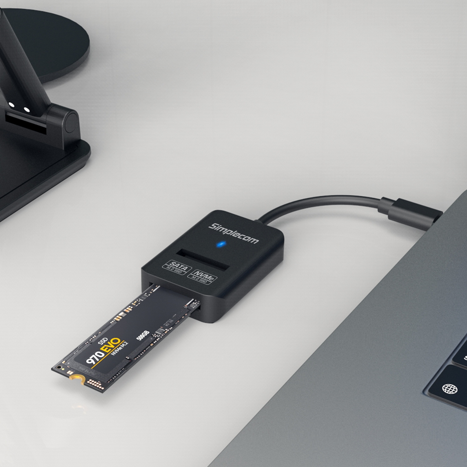 Simplecom SA506 NVMe / SATA Dual Protocol M.2 SSD to USB-C Adapter Converter view 6