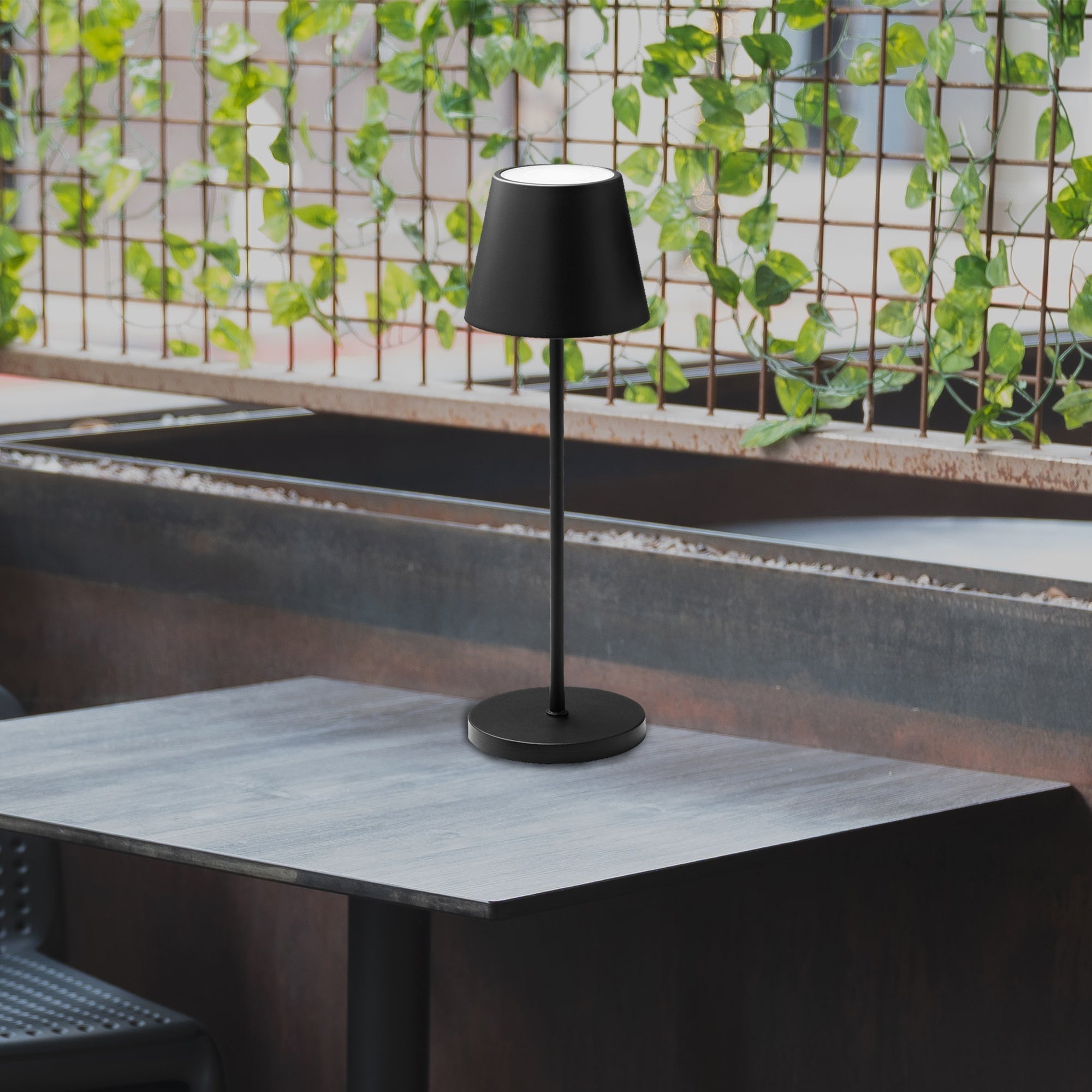 Enoki Portable RGB Table Lamp - Black view 11