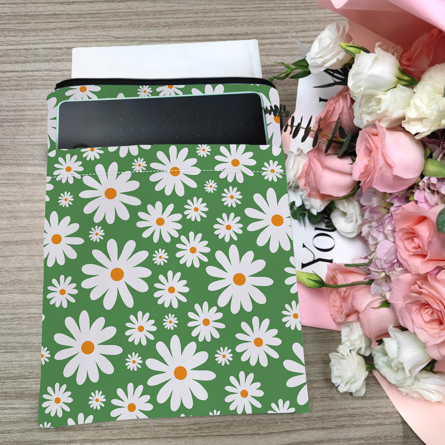 Green Floral pattern book cover with zippered pocket - Lightweight polyester view 6