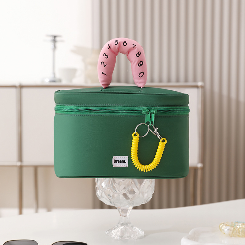 Green Portable Makeup Bag – Large Capacity