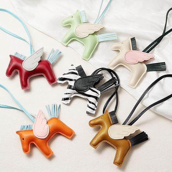 Orange PU Leather Pegasus Keychain – Cute Flying Horse Pendant with Wings and Rope view 2