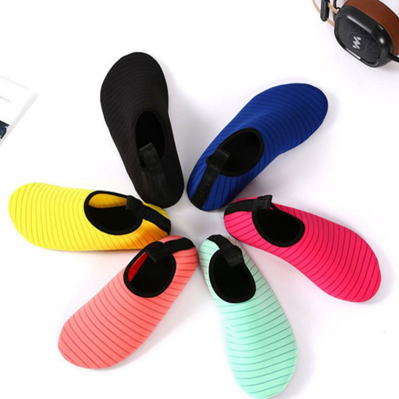 #44/45 Rose Red Quick-Dry Aqua Beach Water Shoes for Men and Women - Slip-On view 3