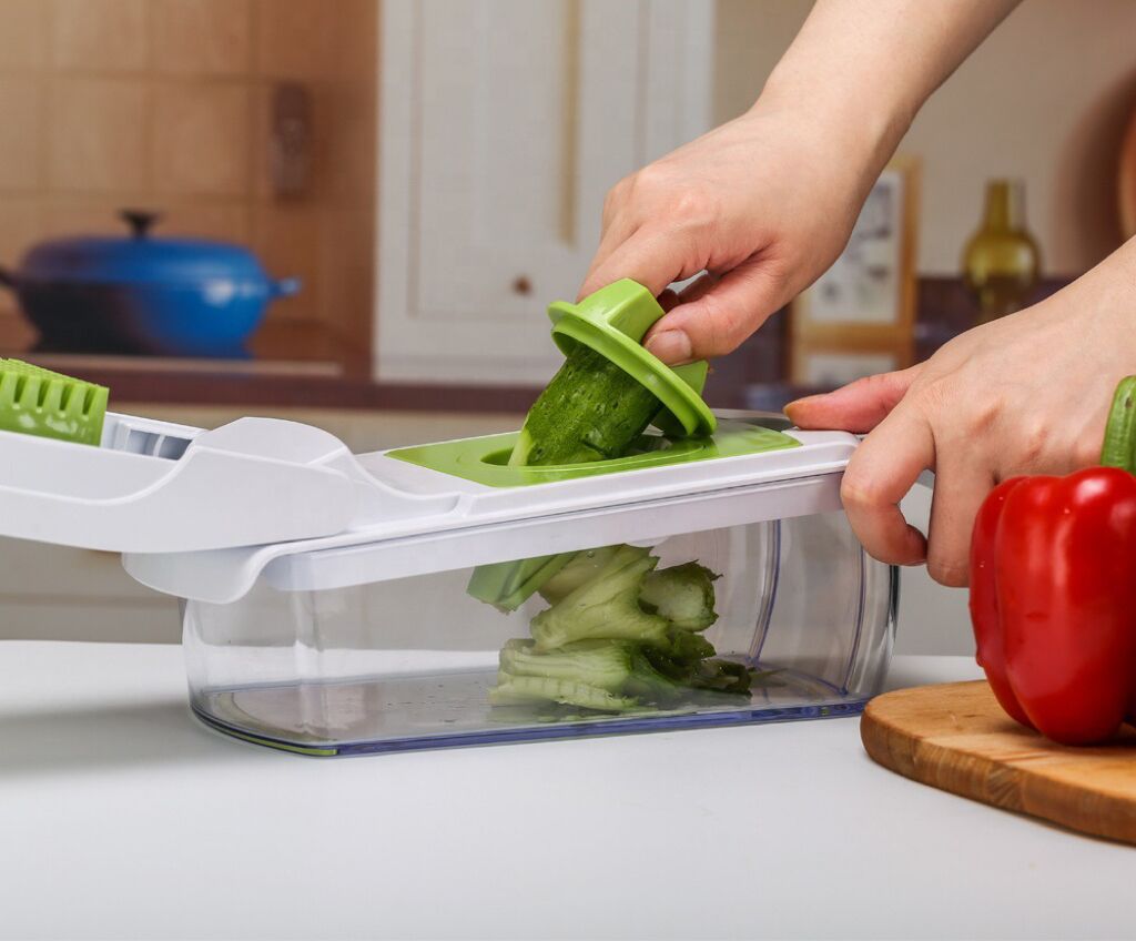 18-Piece Black-White Multi-Function Vegetable Chopper & Slicer Set - Rotary view 5