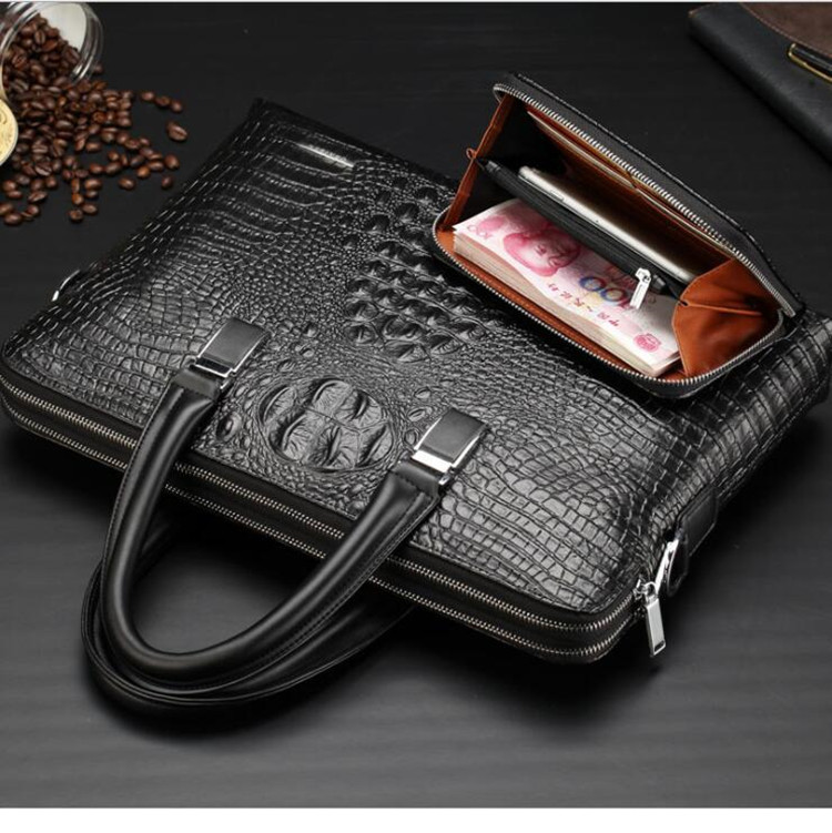 Black Men's Luxury Crocodile Embossed PU Leather Briefcase(39 x 8 x 28 CM) view 4