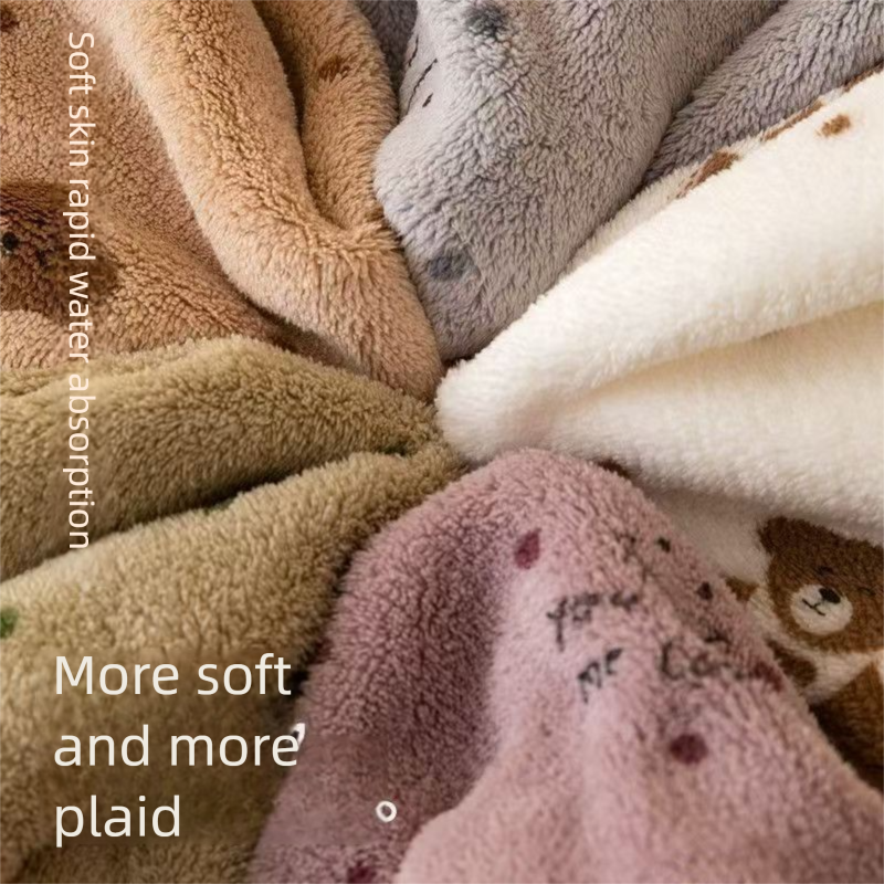 5-Pack Grey Soft Absorbent Face Towels with Bear Pattern Design – Quick-Drying view 2