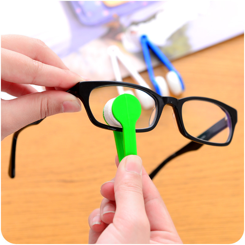 10 Pcs Color mixing Portable Eyeglass Cleaning Clip - Dual-Sided Microfiber view 2