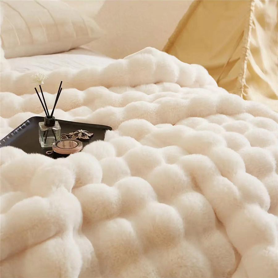 White Luxury Tuscany Fleece Rabbit Fur Bubble Blanket - Double-Sided Thickened view 2