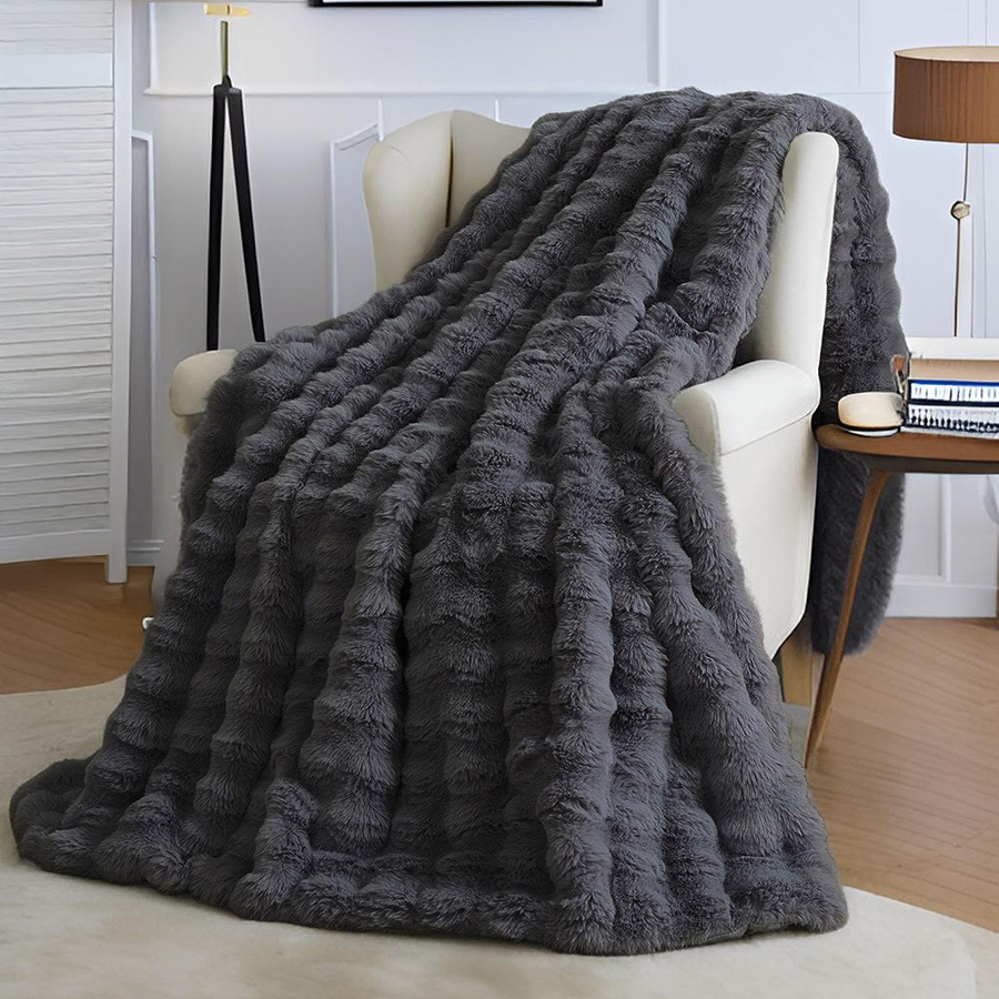 Black Grey Luxury Tuscany Fleece Rabbit Fur Bubble Blanket (140 x 200 CM) view 4