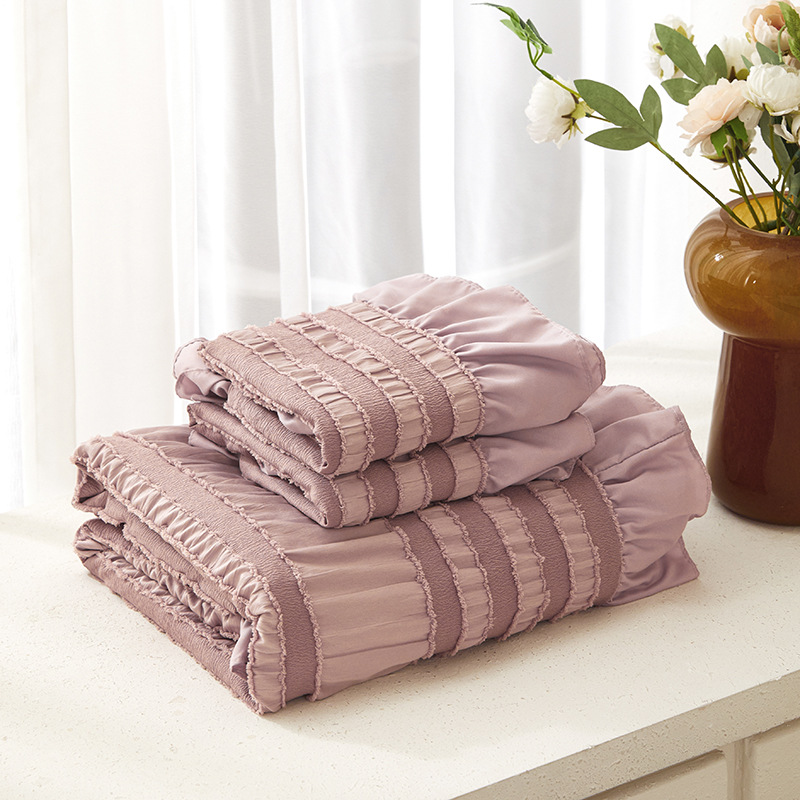 Pink Elegant Ruffle Seersucker Duvet Cover with 2PCS Pillow Shams - 3-Piece view 2