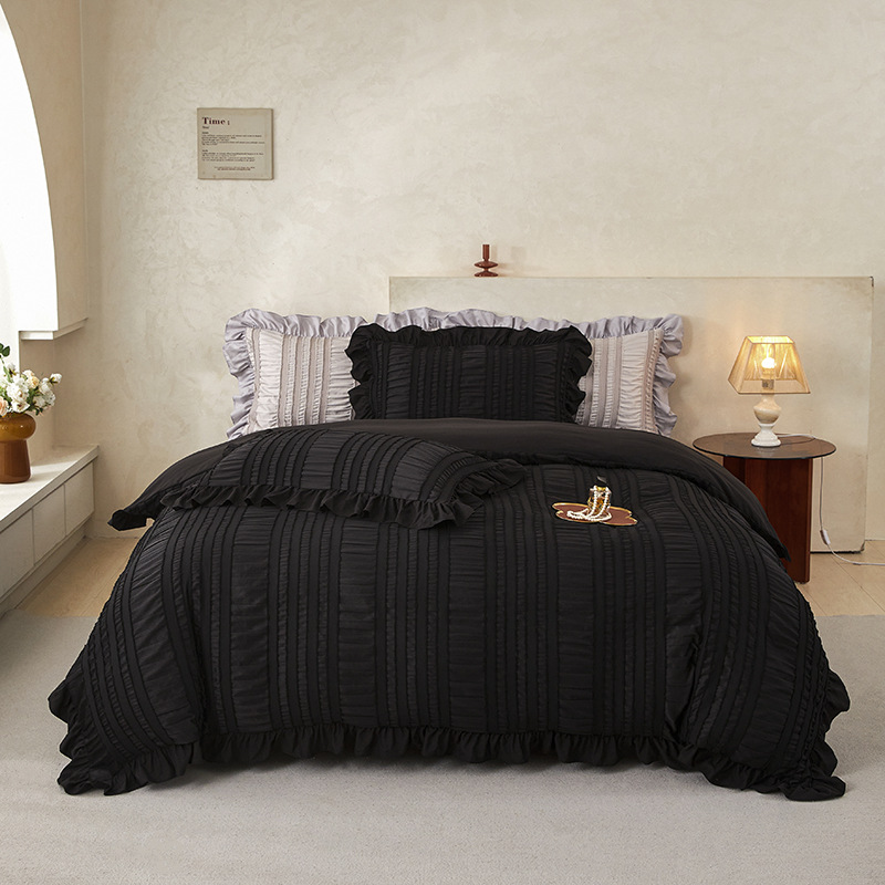 Black Elegant Ruffle Seersucker Duvet Cover with 2PCS Pillow Shams - 3-Piece