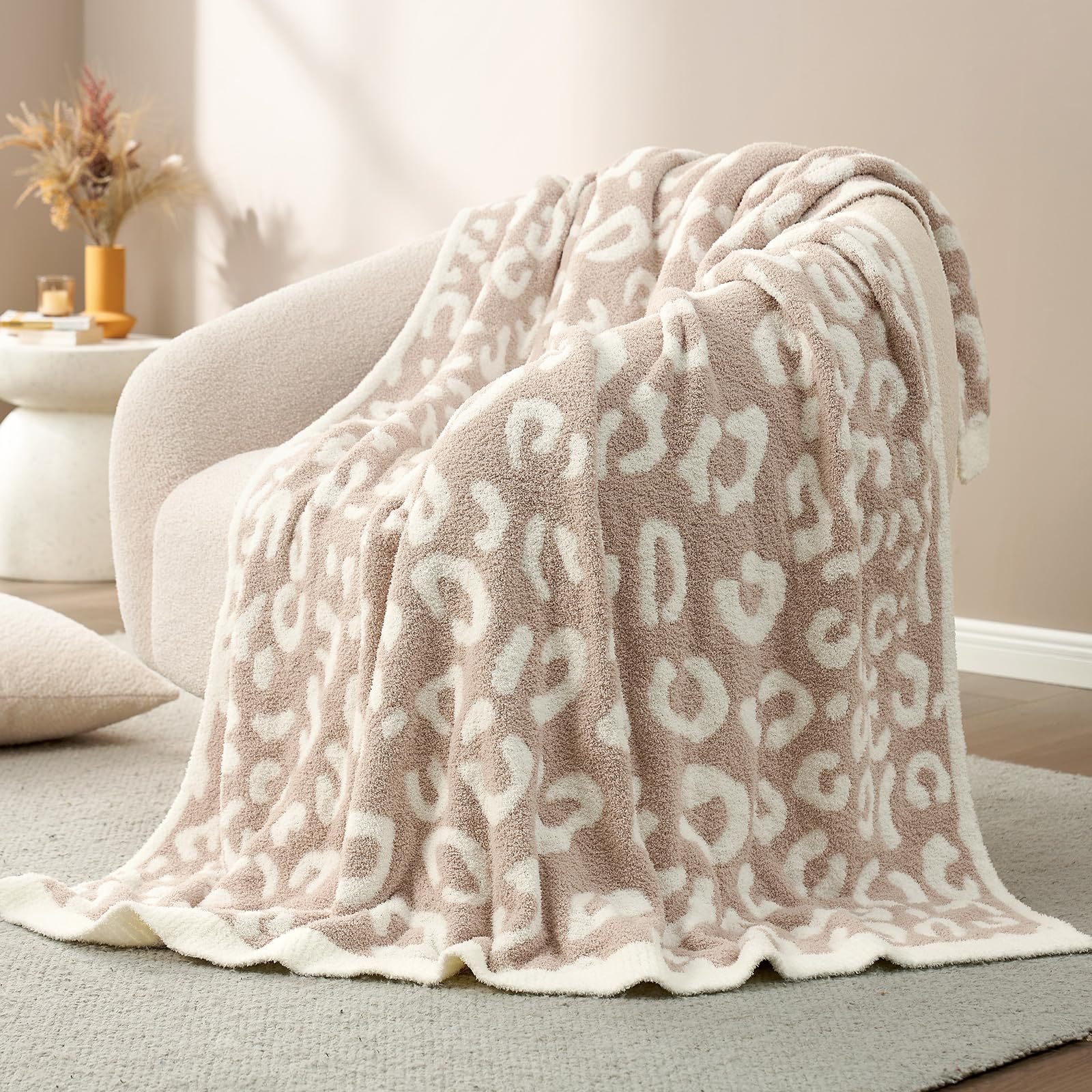 Leopard Print Checkerboard Flannel Throw Blanket(Extra Large 200 x 200 CM) view 2