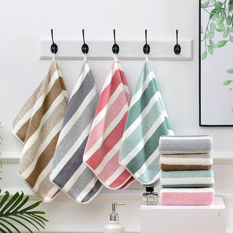 8-Piece Green Luxury Coral Fleece Towel & Bath Sheet Set - Ultra-Soft view 3