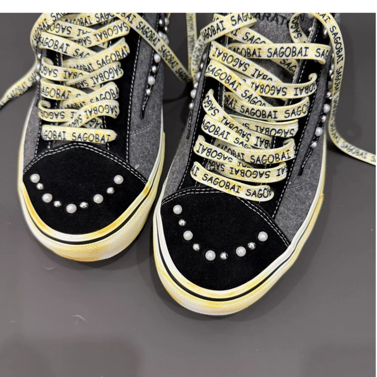 Vintage Skate Shoes Distressed Sneakers Retro Lightning Shoes Worn-In Casual view 7