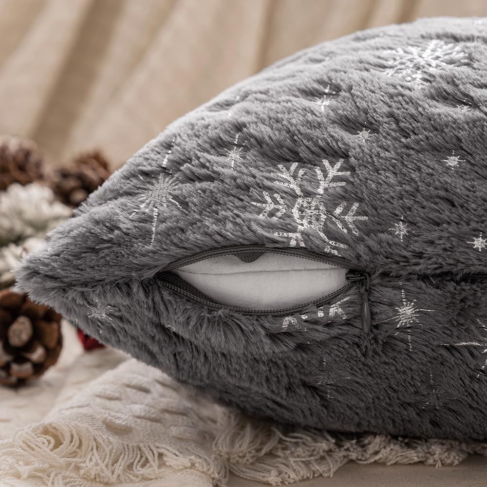 Christmas Set of 2 Decorative Throw Pillow Covers — image 1
