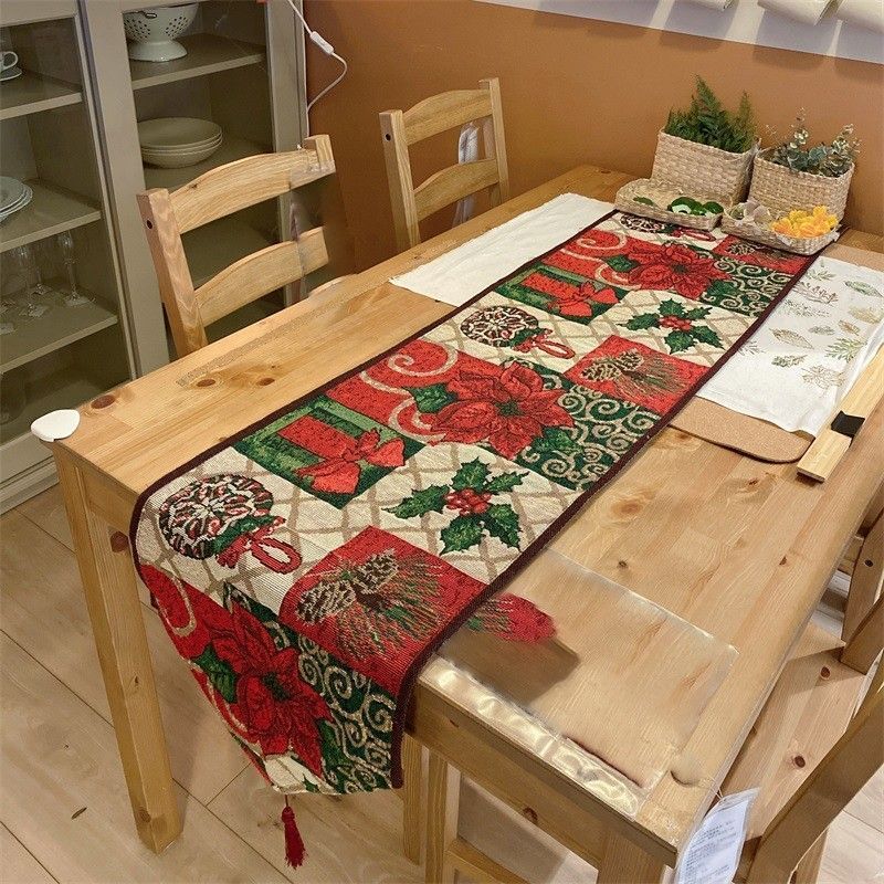 Mini Christmas Table Runner — image 1