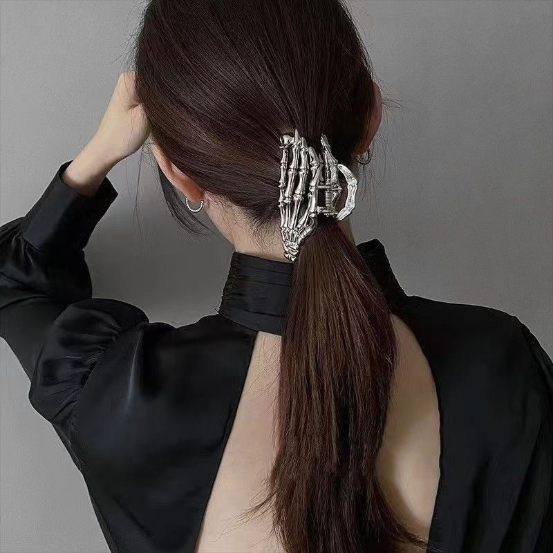 Halloween & Christmas Golden Skull Claw Metal Hair Claw view 3