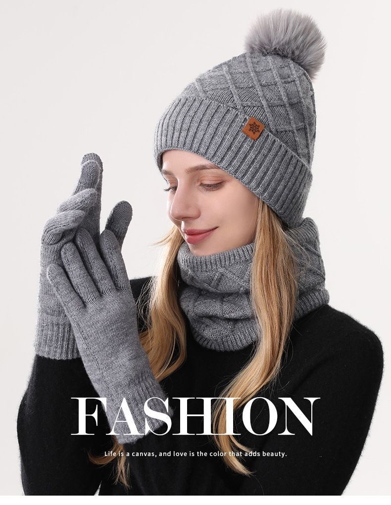 Women Milky-White Argyle 3-Piece Set-Hat Scarf and Gloves view 7