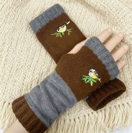 Cozy Spliced Half Finger Knit Gloves Stylish Hand Guard Work Daily Accessory 2