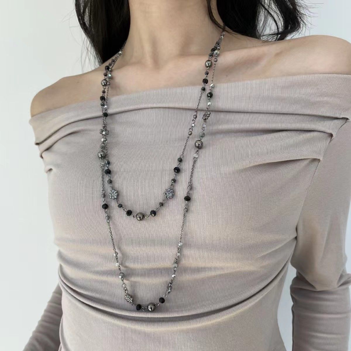 Mixed Size Star Layered | Y2K Dual-size Star Necklace | Halloween Galaxy Style view 4