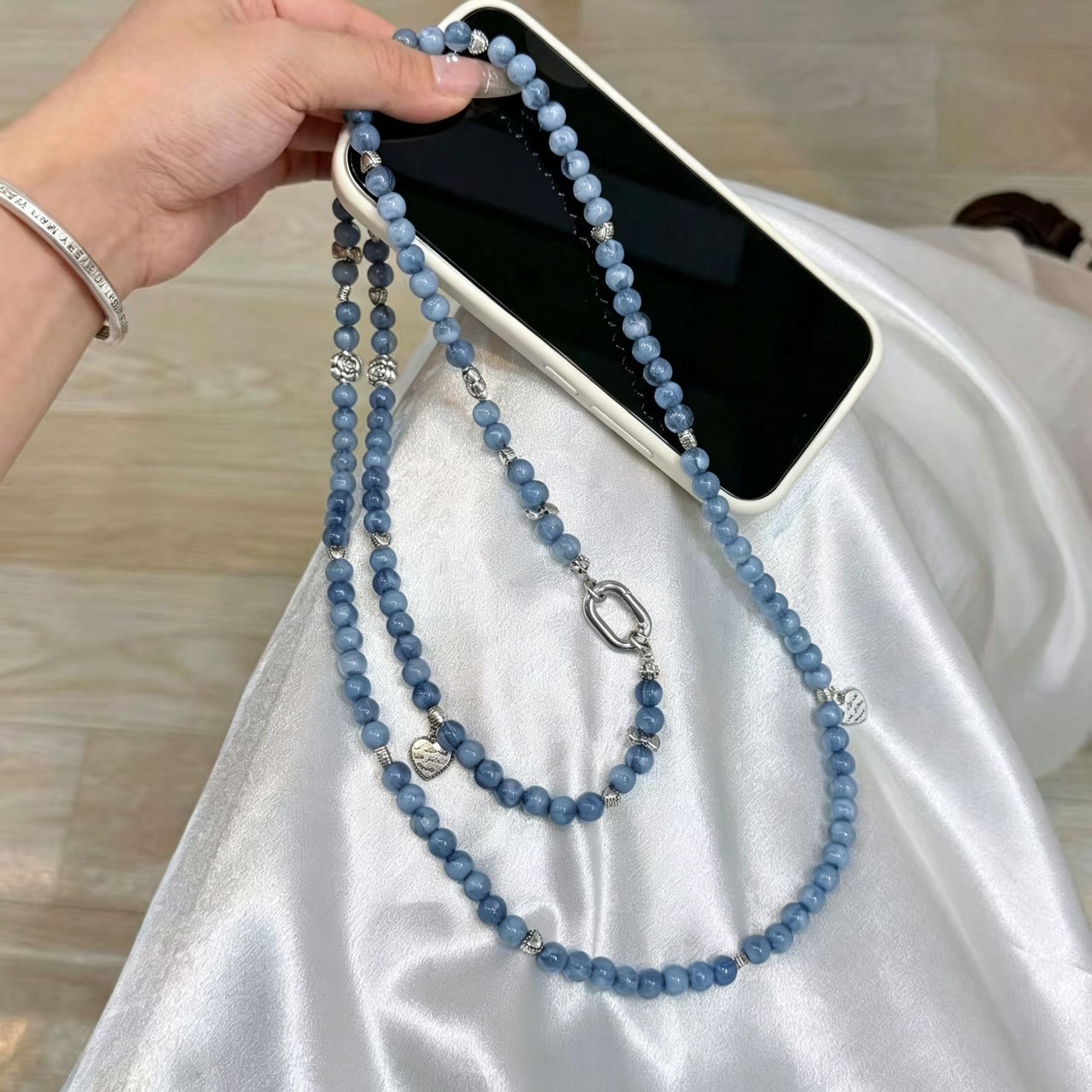 Handmade 3D Flower Phone Lanyard — image 1