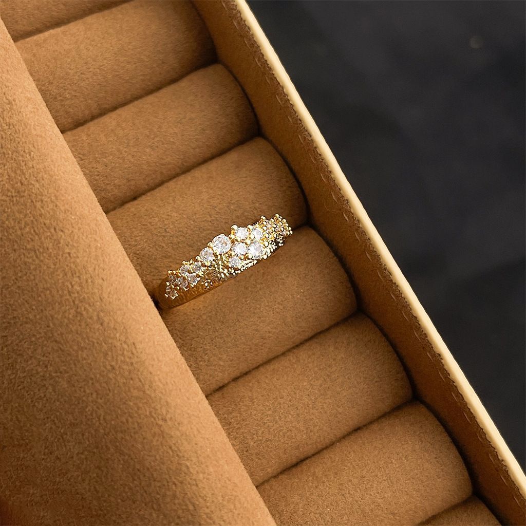 Retro Luxury Statement Ring — image 1