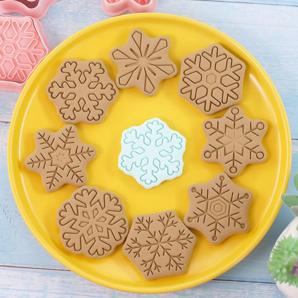 8Pcs/10Pcs 3D Biscuit Cutters Christmas Biscuit Mould Baking Mould Hand Press view 6