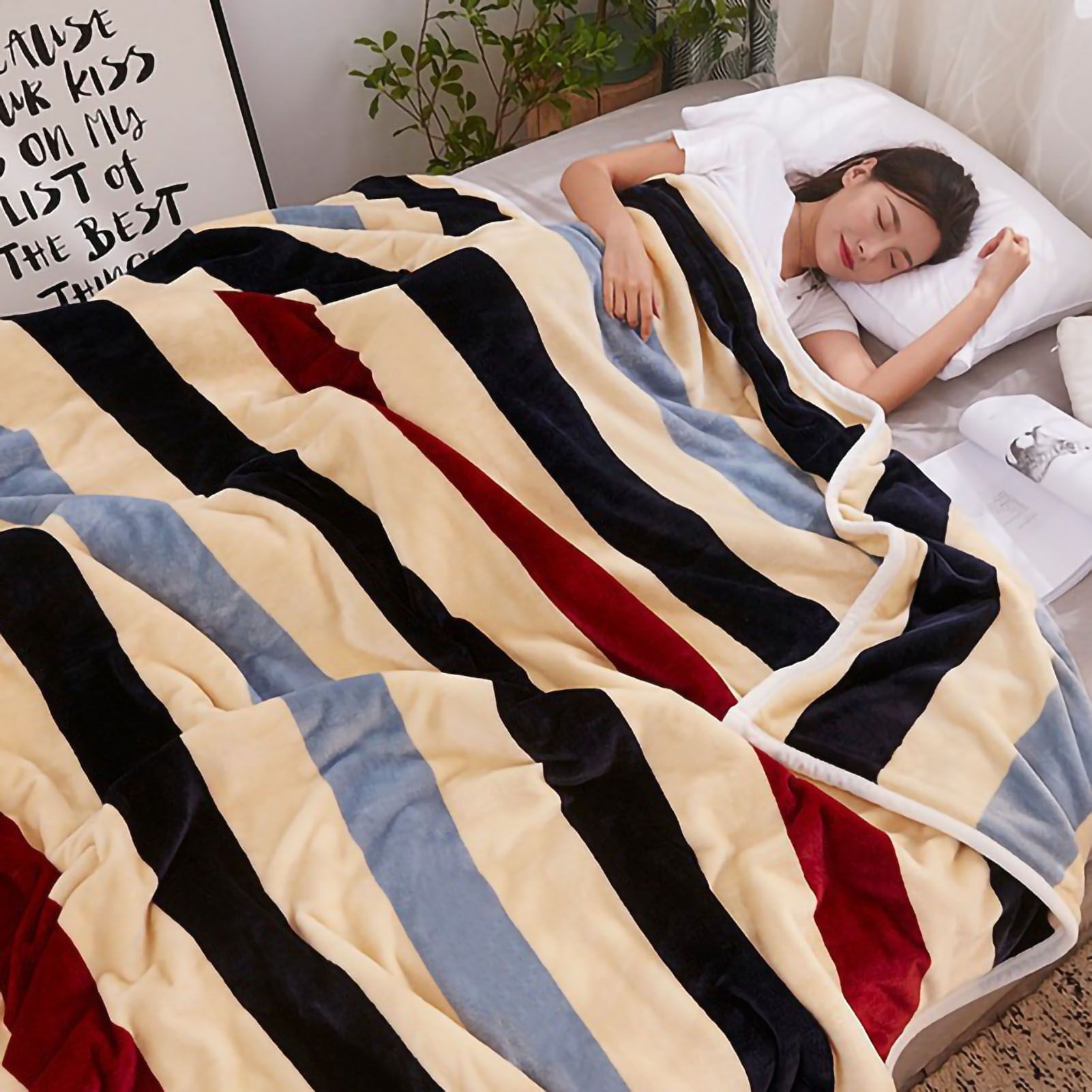 Throw Blanket Cartoon Pattern Thickened Air Conditioning Blanket for Home view 5