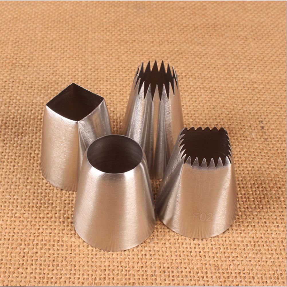 4PCS Cake Decorated Nozzle Set Stainless Steel Piping Nozzle DIY Cake view 5