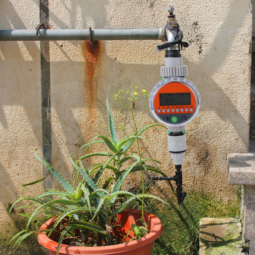 G1-1/4 DN32 Intelligent Battery Controlled Automatic Irrigation Timer Garden view 5