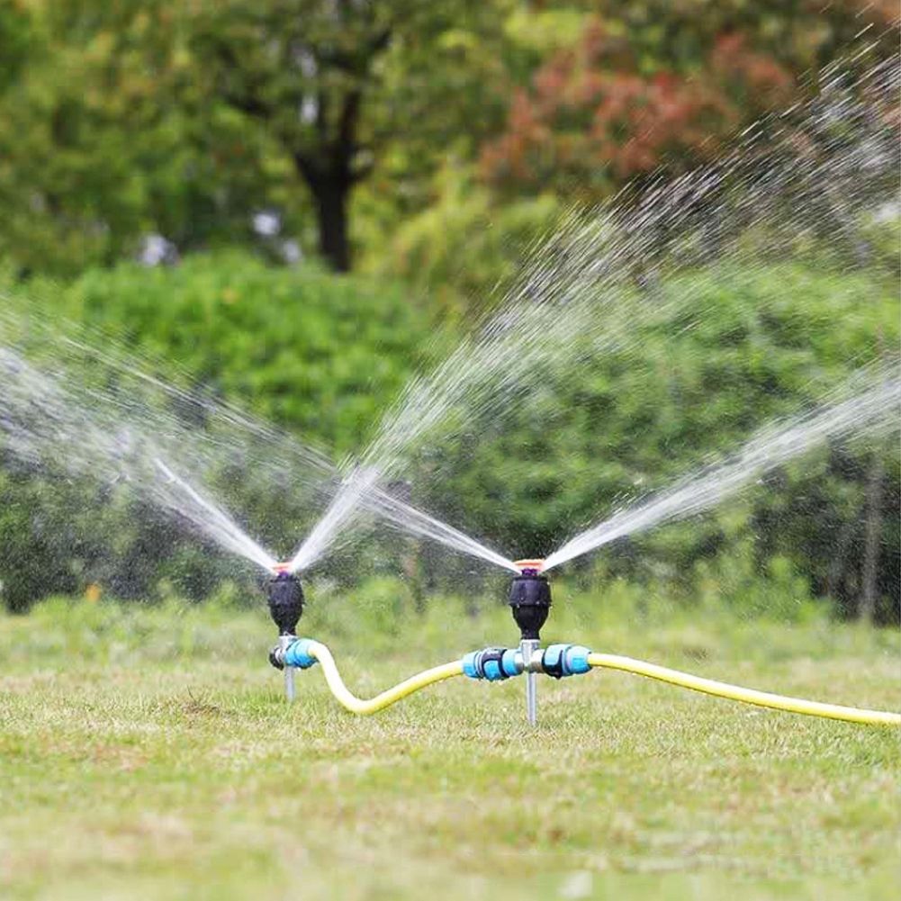 Lawn Watering Sprinkler 360 Degrees Rotating Garden Irrigation Courtyard view 3
