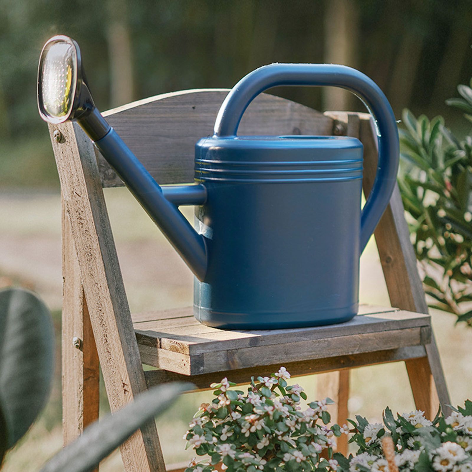 8L Plastic Household Watering Can Large Capacity Long Spout Thickened Planting view 8