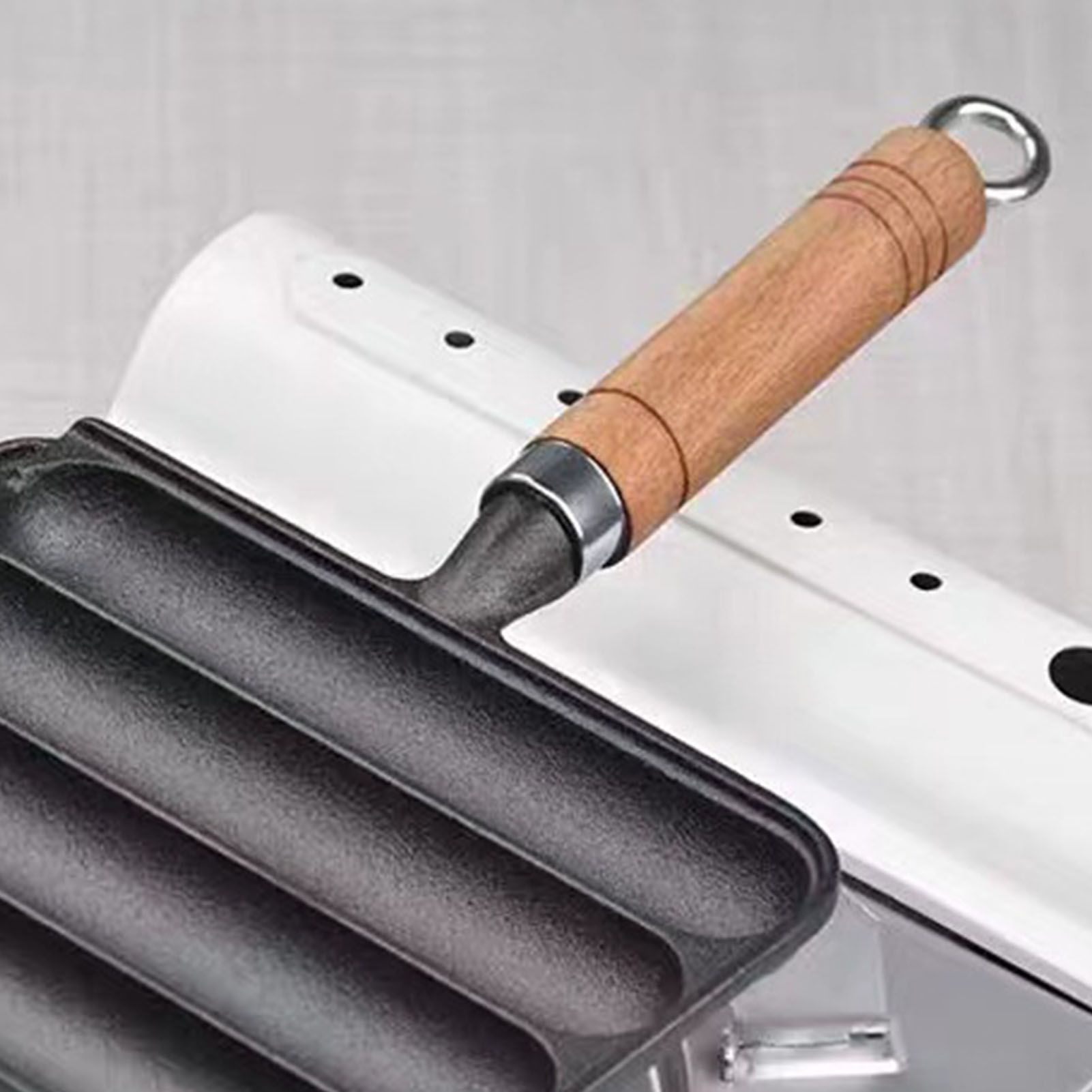 Sausage Grilling Pan Professional Efficient Prevents Stick Spill Proof view 2