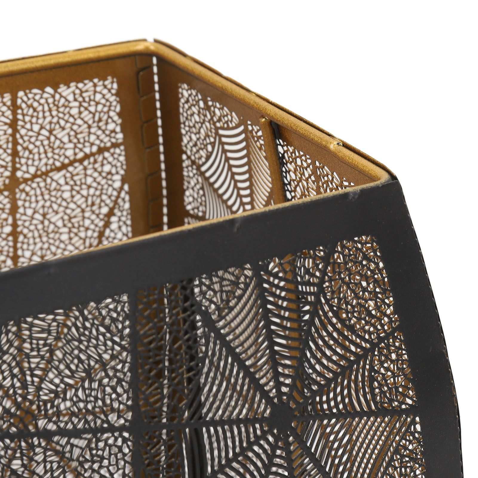 Metal Lamp Shade E26 E27 Iron Spider Web Style Hollow Out Decorative Lampshade view 2