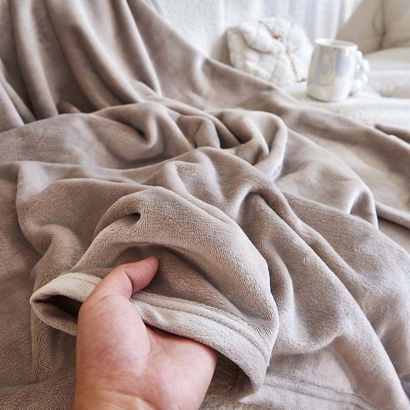 Mianyu Coral Velvet Blanket Solid Color 100X120CM Taro purple 100X120CM-nude view 4