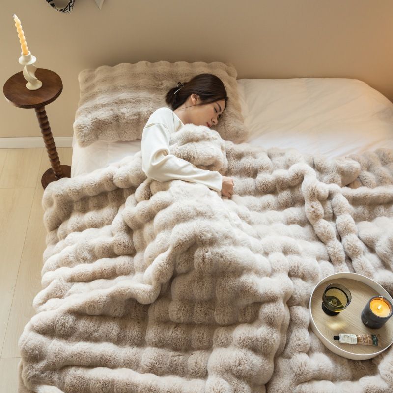 Velvet Blanket Polyester 180x200cm Creamy White Creamy-white 200*200cm view 2