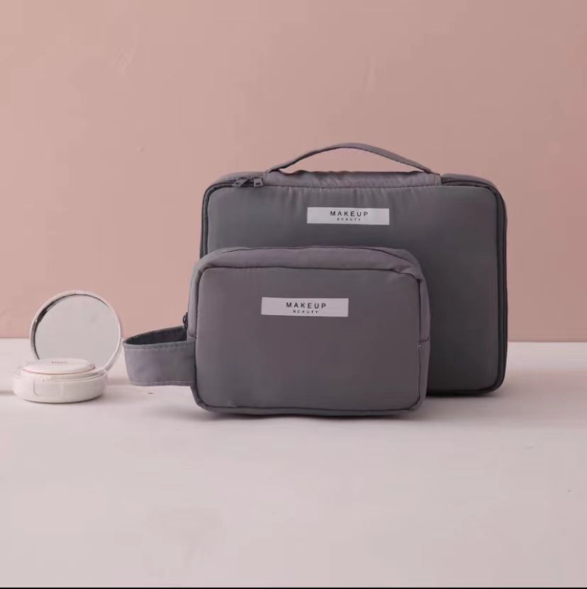 Travel Cosmetic Bag Large Capacity Multipurpose Gray Small size — image 1