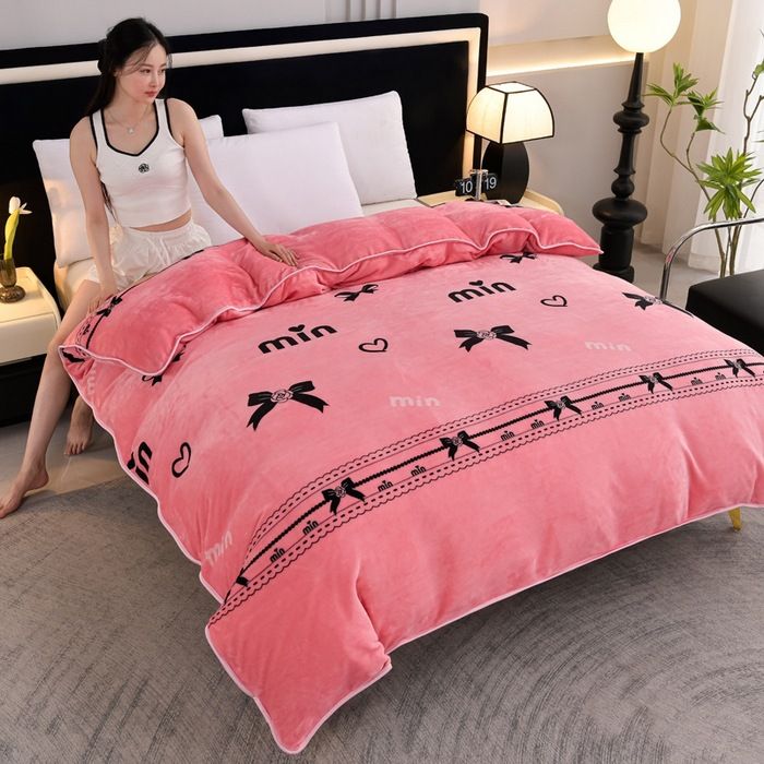 Milk Velvet Quilt Cover Double Sided Fleece Fashionable stripes 200X230cm view 3