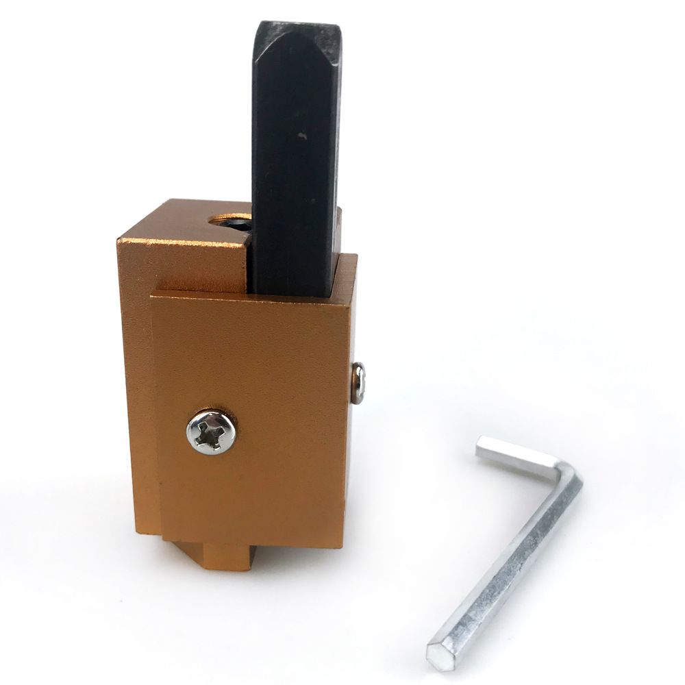 Woodworking Corner Chisel for Squaring Hinge Recesses and Lock Plate Mortises — image 1