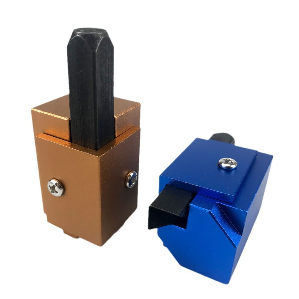 Woodworking Corner Chisel for Squaring Hinge Recesses and Lock Plate Mortises view 5