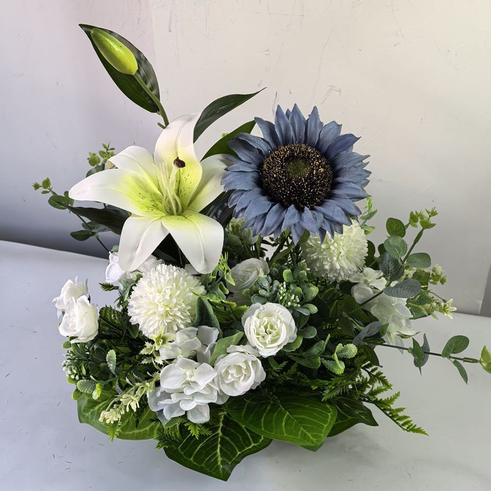 Artificial Lily Floral Arrangement Home Decor Garden Decor Australian Home — image 1