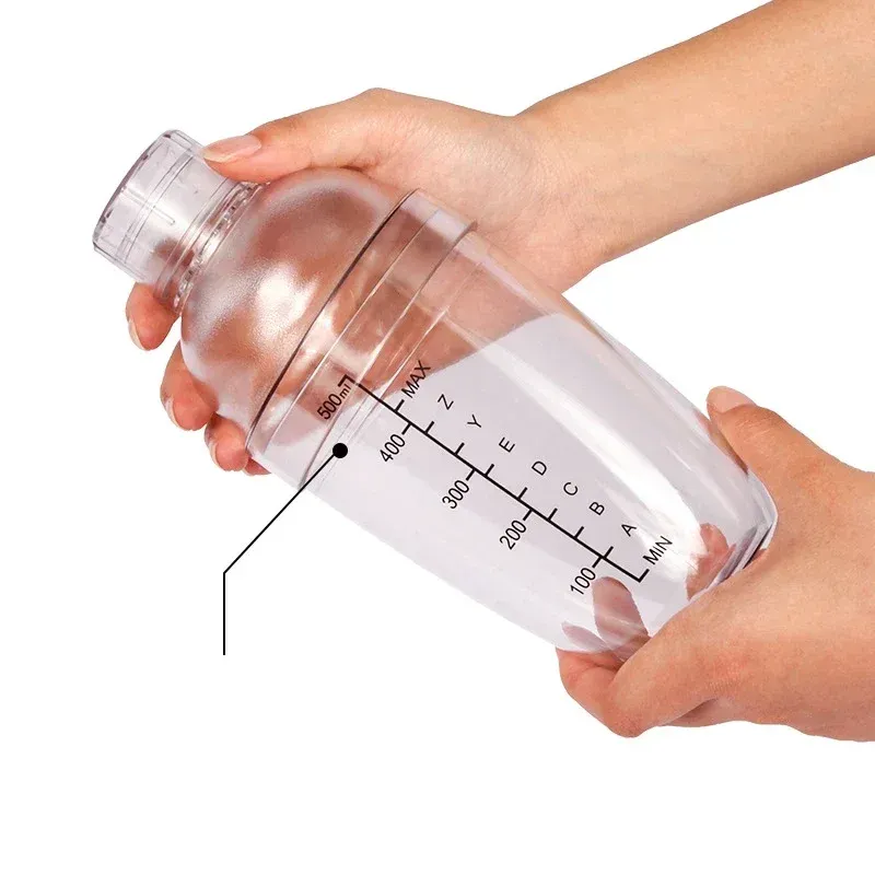 1PC Plastic Cocktail Shaker 700ml for Home Bar view 3