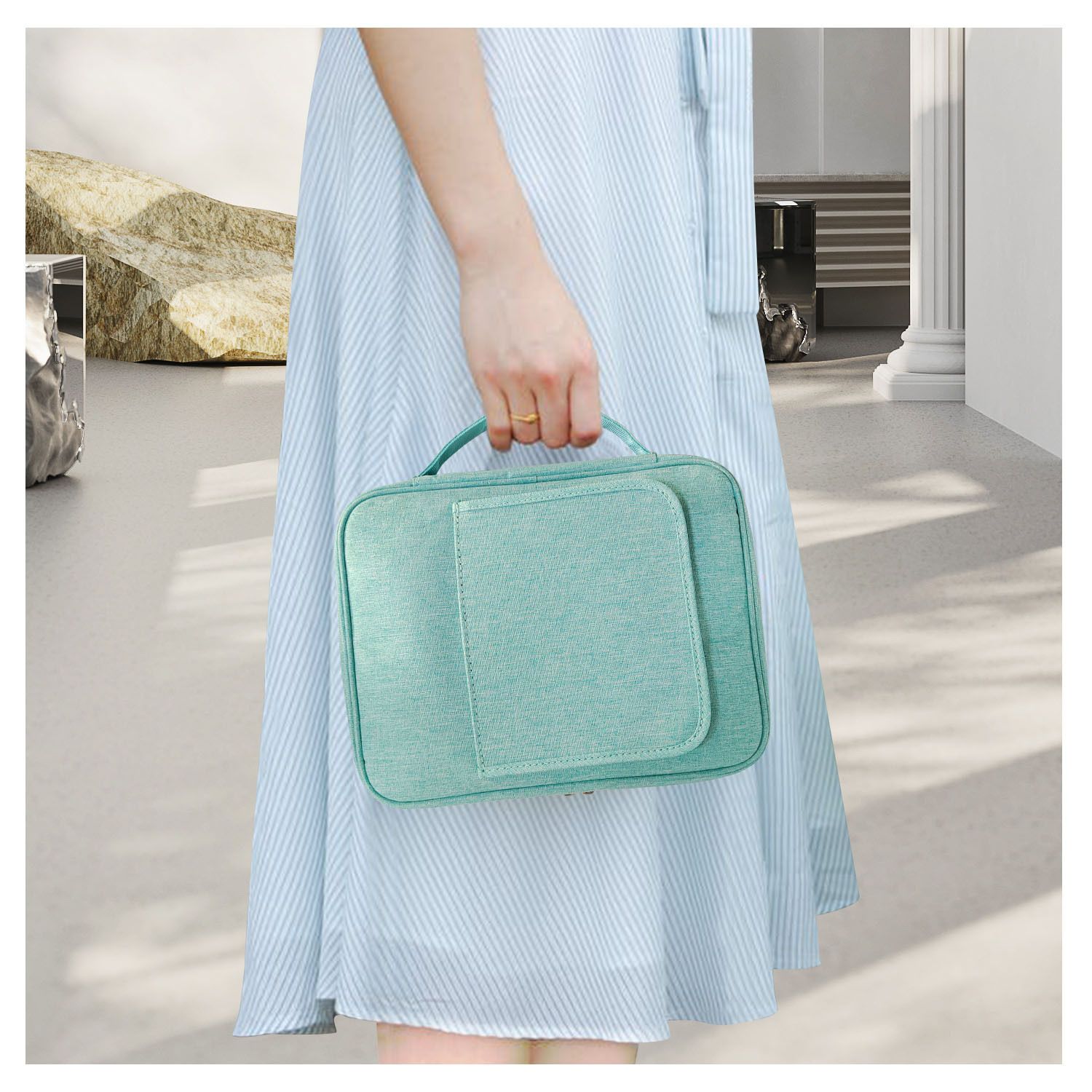 Carrying Church Bag with Book Stand view 2