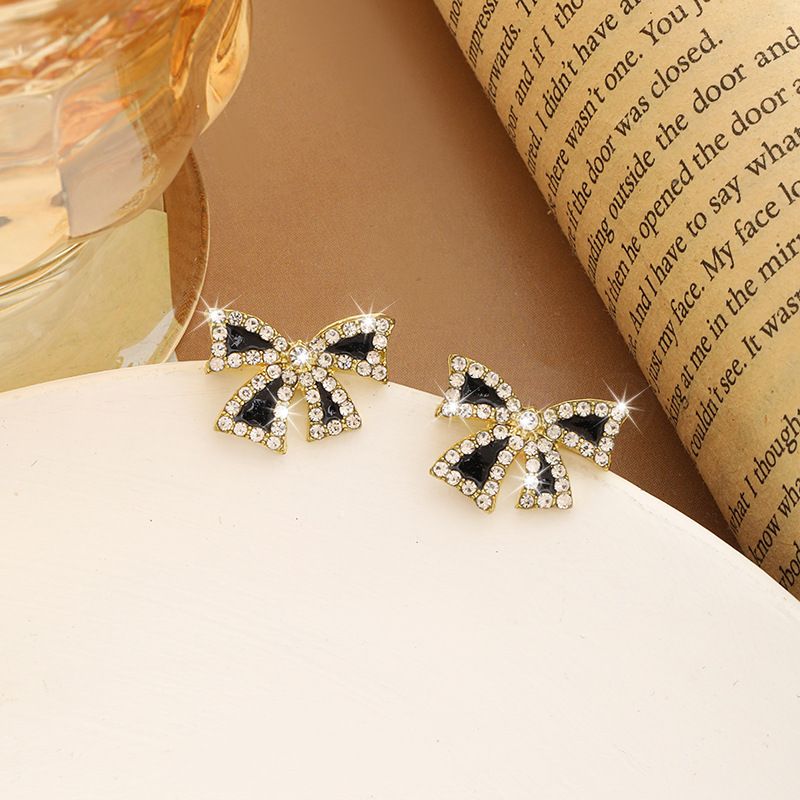 gold Sparkly Bow Earrings for Women Rhinestone Chain Tassel Earring Crystal — image 1