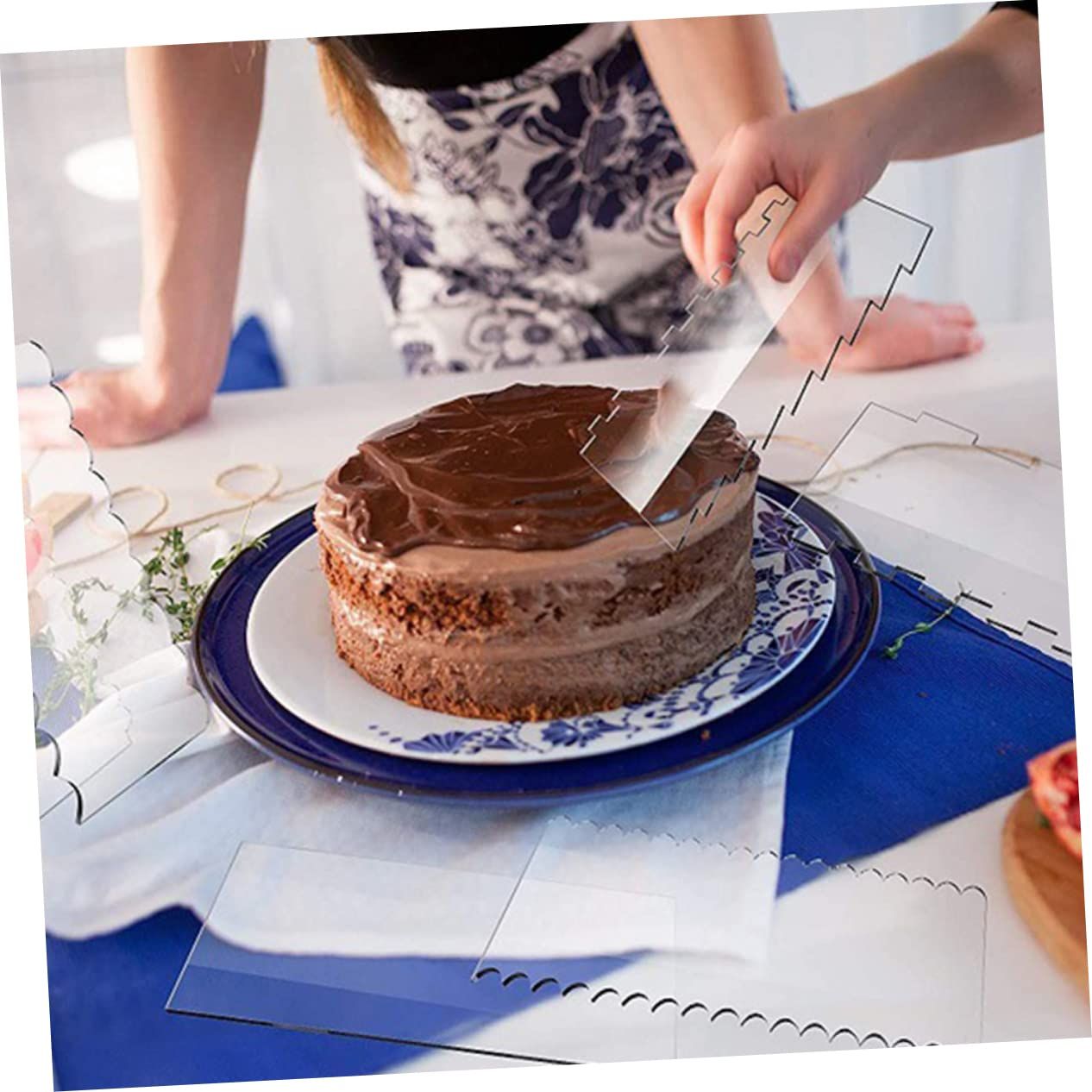 6Pcs 9.45 Inch Clear Acrylic Cake Scraper Icing Frosting Buttercream view 5