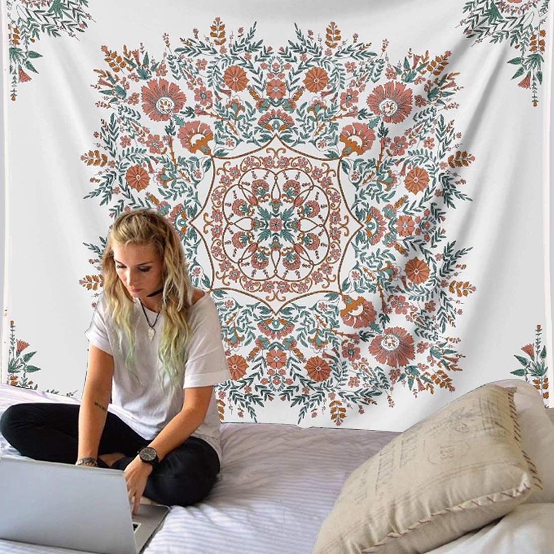 Mandala Tapestry Wall Hanging Flower Psychedelic Tapestry Wall Hanging Decor view 4
