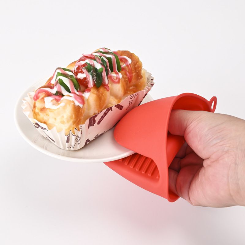 2pcs Thickened Mini Oven Gloves view 4