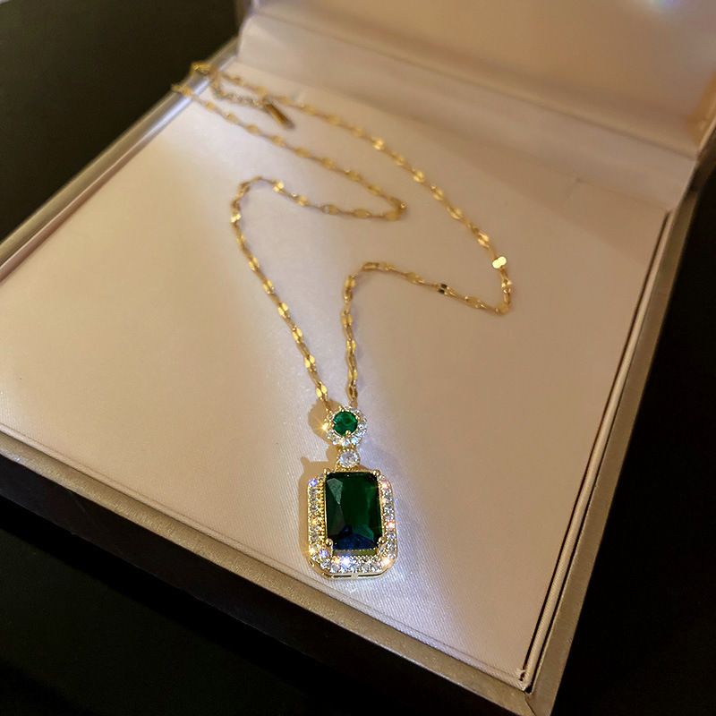 Emerald Jewelry for Women Green Stone Necklace Earrings Set Cute Necklaces view 5