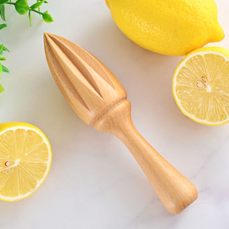 Wooden Citrus Reamer Lemon Hand Juicer Beech Wood Handheld Citrus Juicer Easy view 5
