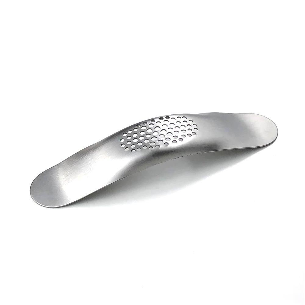 Garlic rocker, 2-in-1 shredding press made of stainless steel and silicone view 5