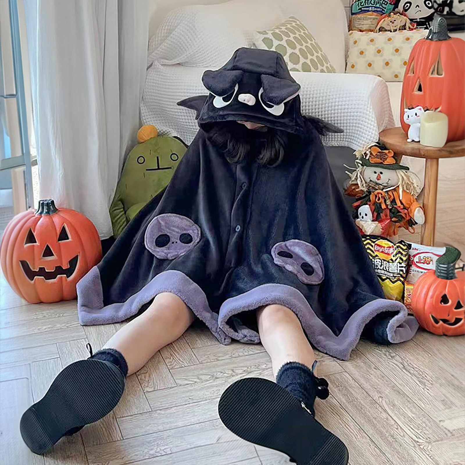 Cozy Bat Hooded Cloak Blanket for Halloween Costumes view 4